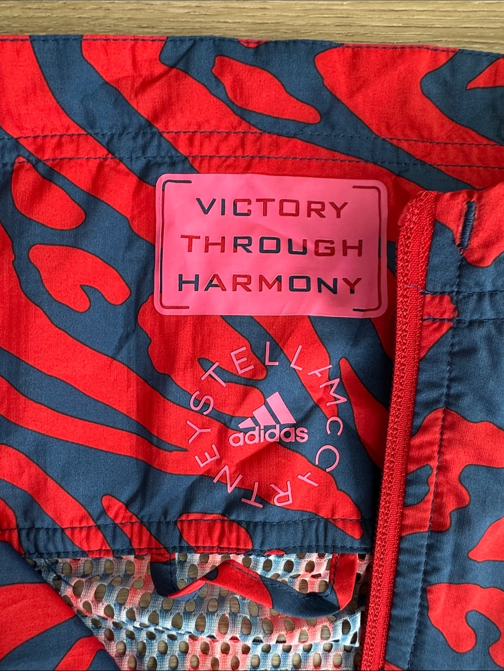 ARSENAL FC X ADIDAS BY STELLA MCCARTNEY WOVEN JACKET - Picture 7 of 11